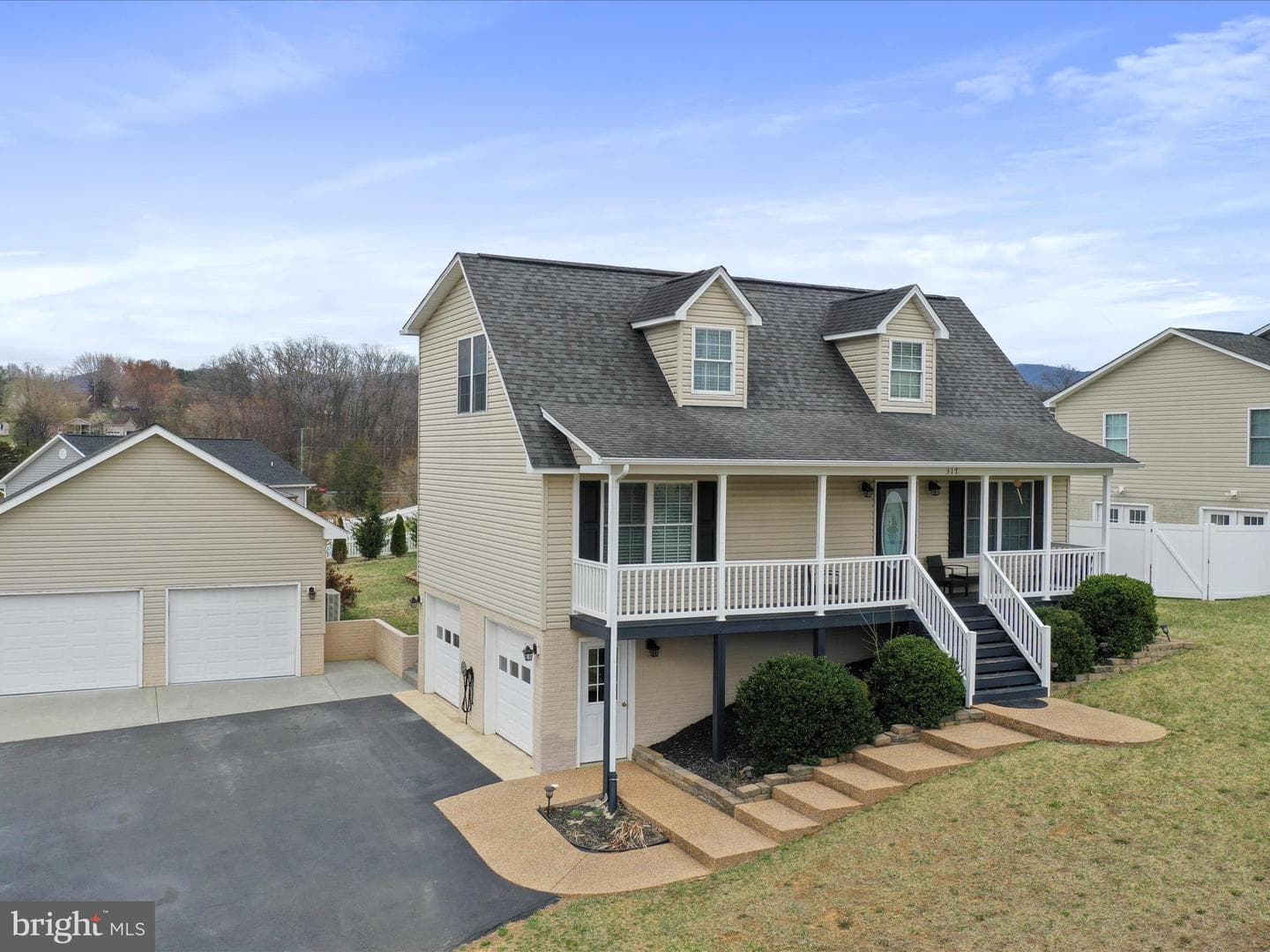 317 Locustdale Loop photo 48