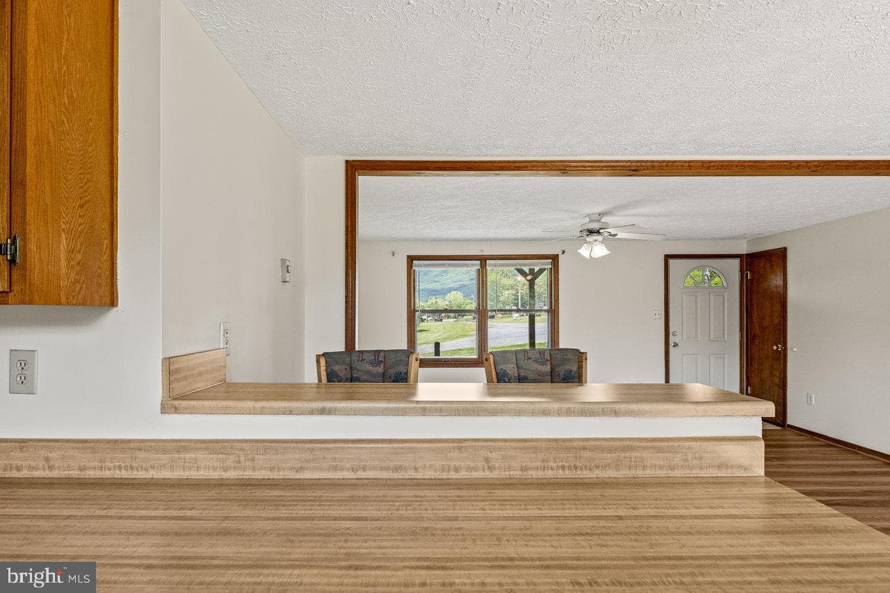 113 Dock Street photo 23