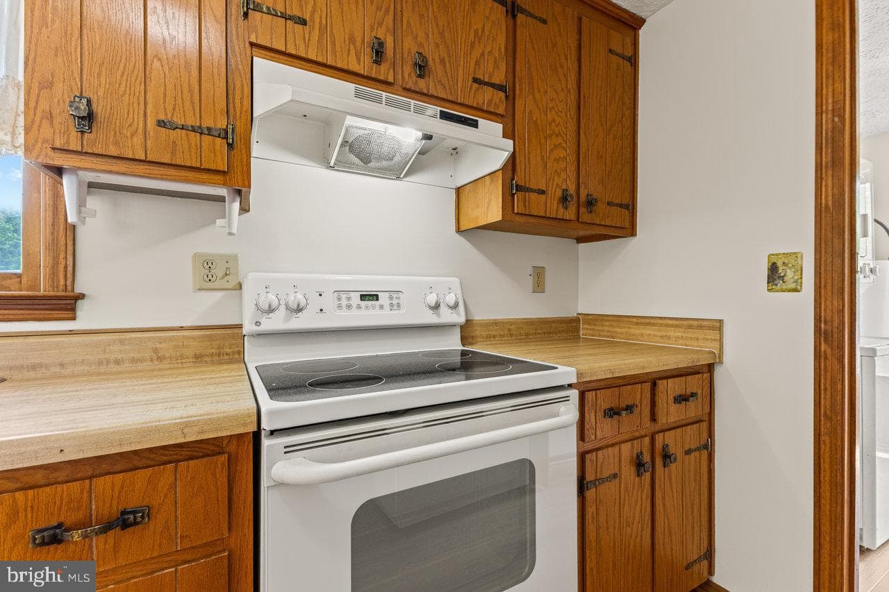 113 Dock Street photo 24