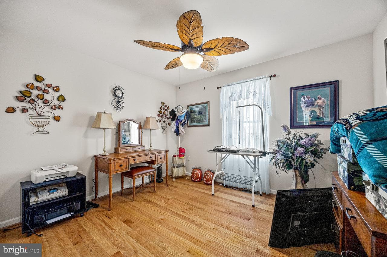 53 Arthur Lane photo 46