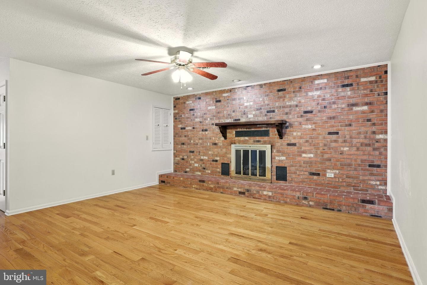 36 Canaan Street photo 34