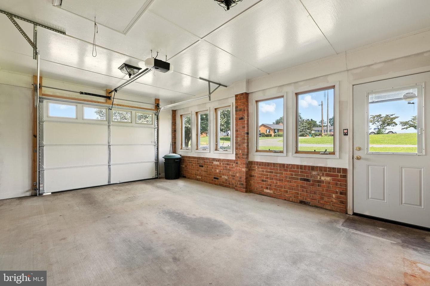 36 Canaan Street photo 59