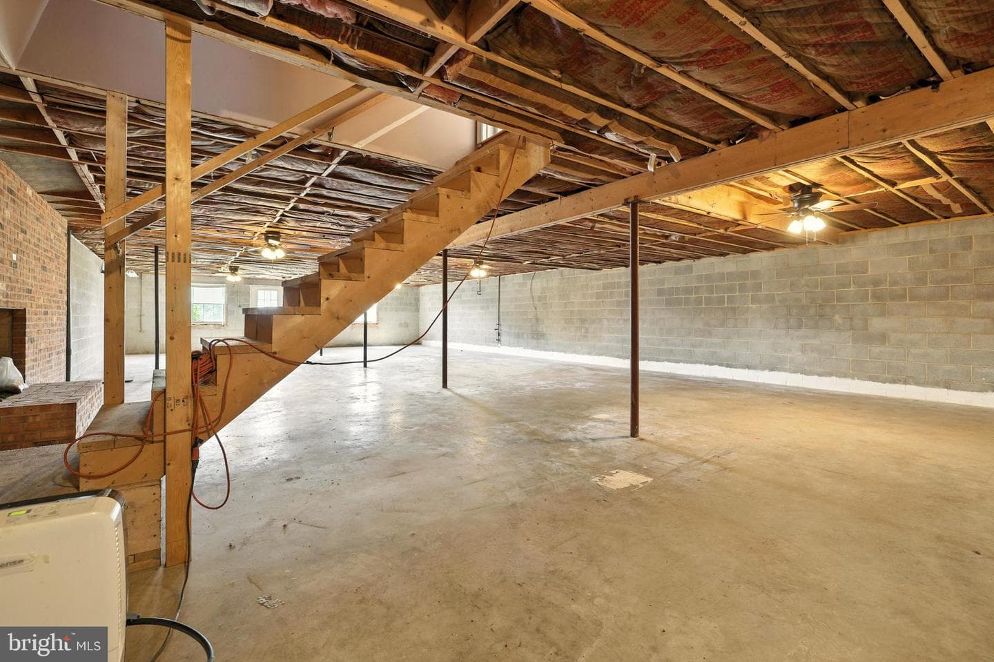 36 Canaan Street photo 61