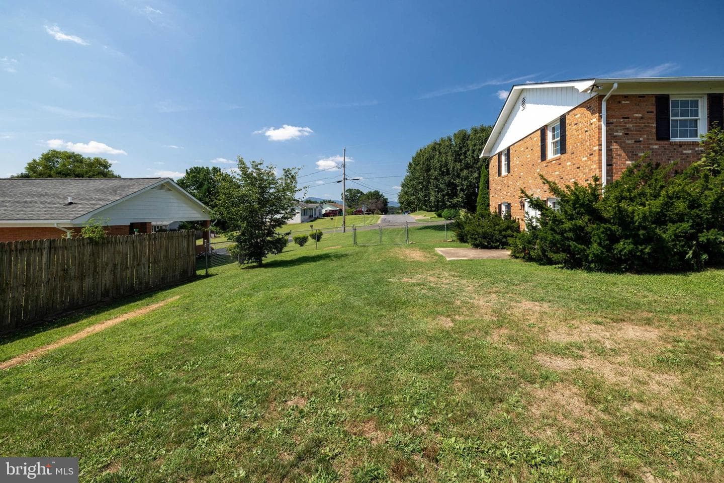 36 Canaan Street photo 83
