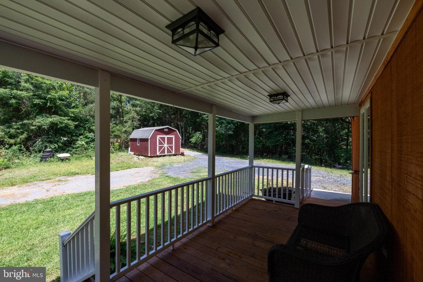 114 Americana Road photo 38