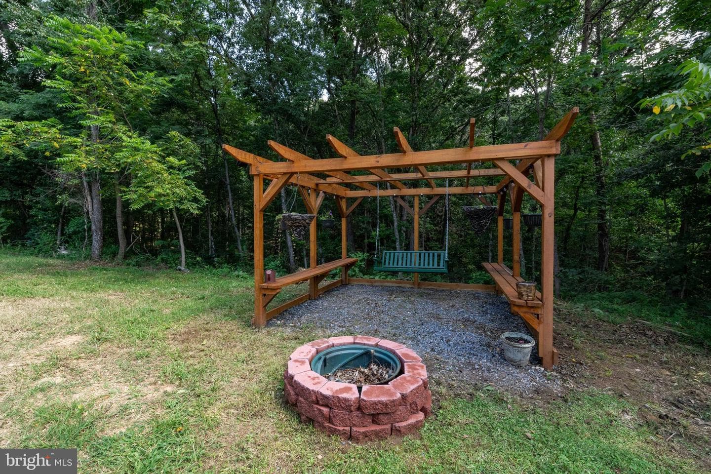 114 Americana Road photo 48