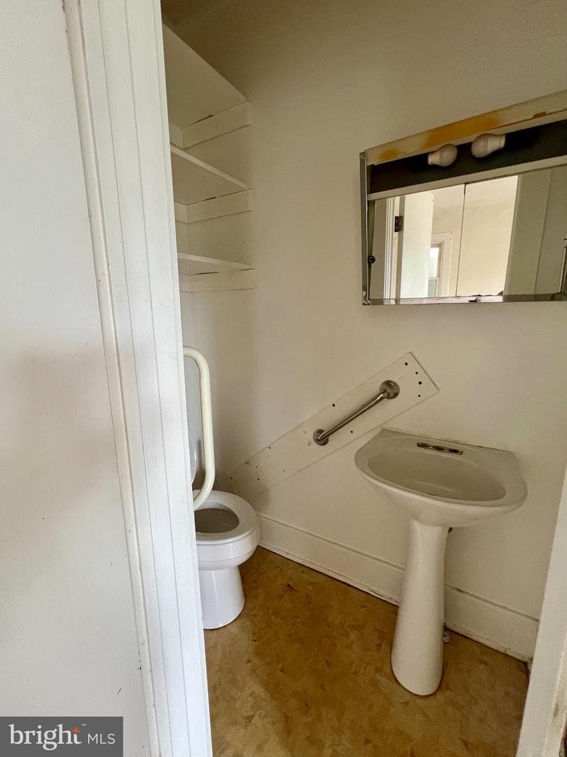 411 Shenandoah Avenue photo 19