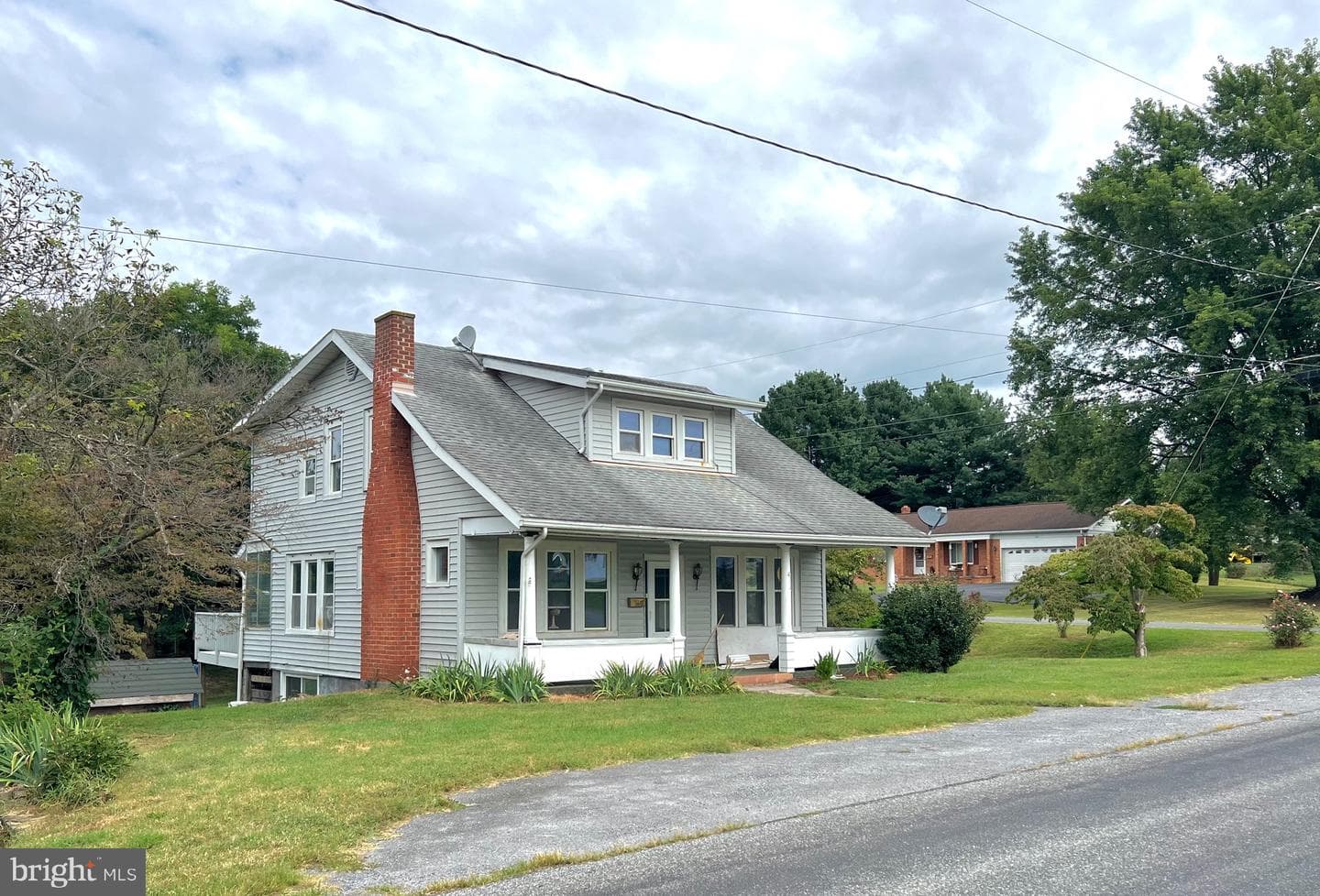411 Shenandoah Avenue photo 2