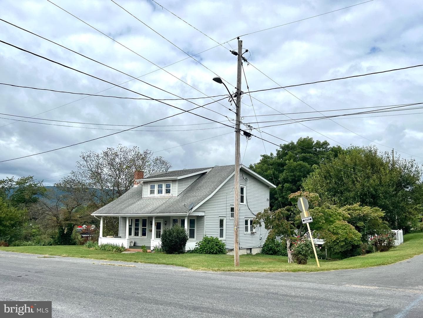 411 Shenandoah Avenue photo 4
