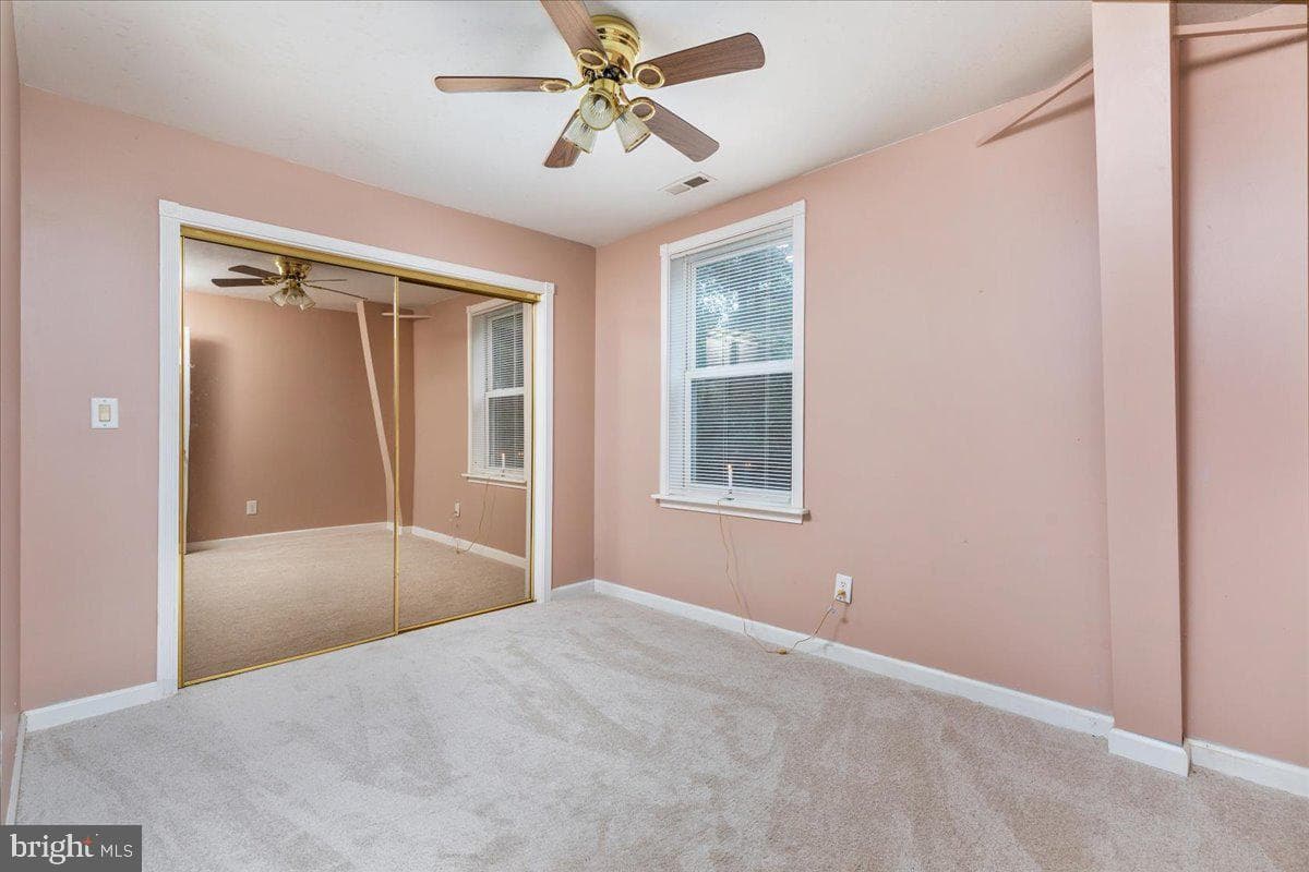 563 Park View Drive photo 9