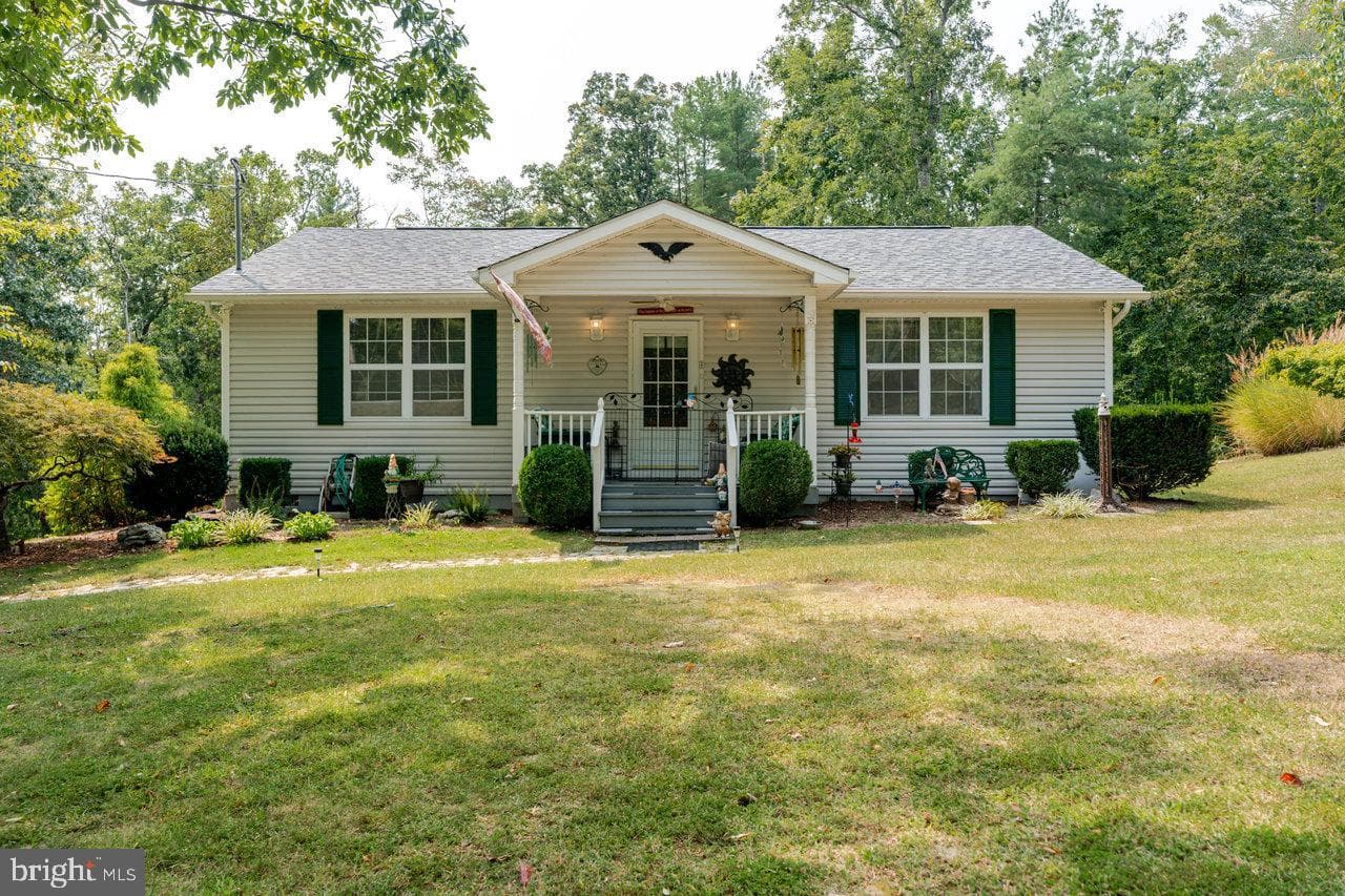 142 Whippoorwill Lane photo 1