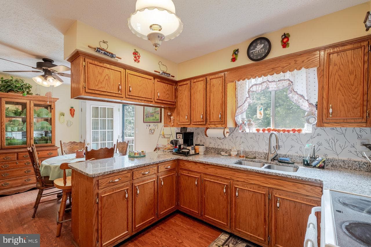 142 Whippoorwill Lane photo 13