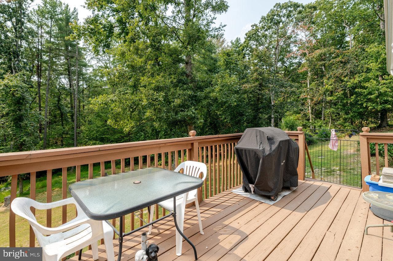 142 Whippoorwill Lane photo 19