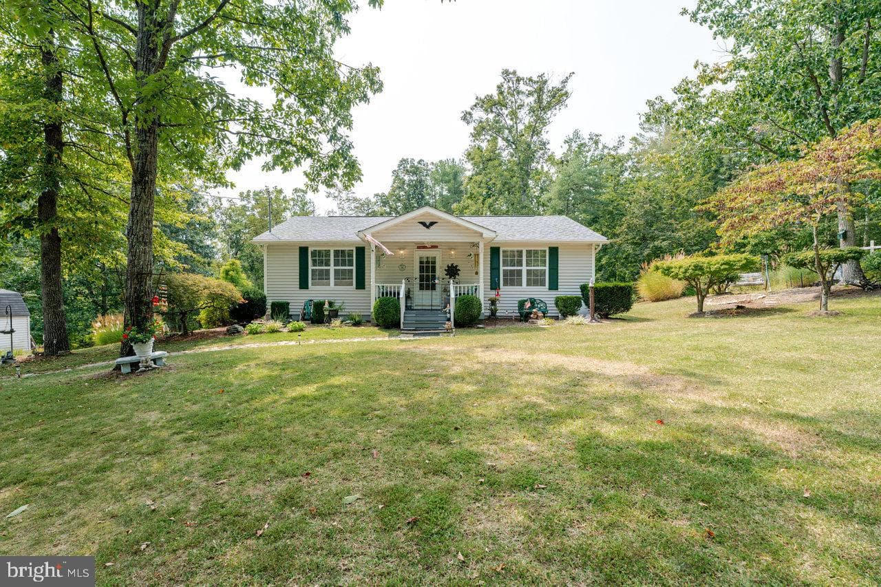 142 Whippoorwill Lane photo 2