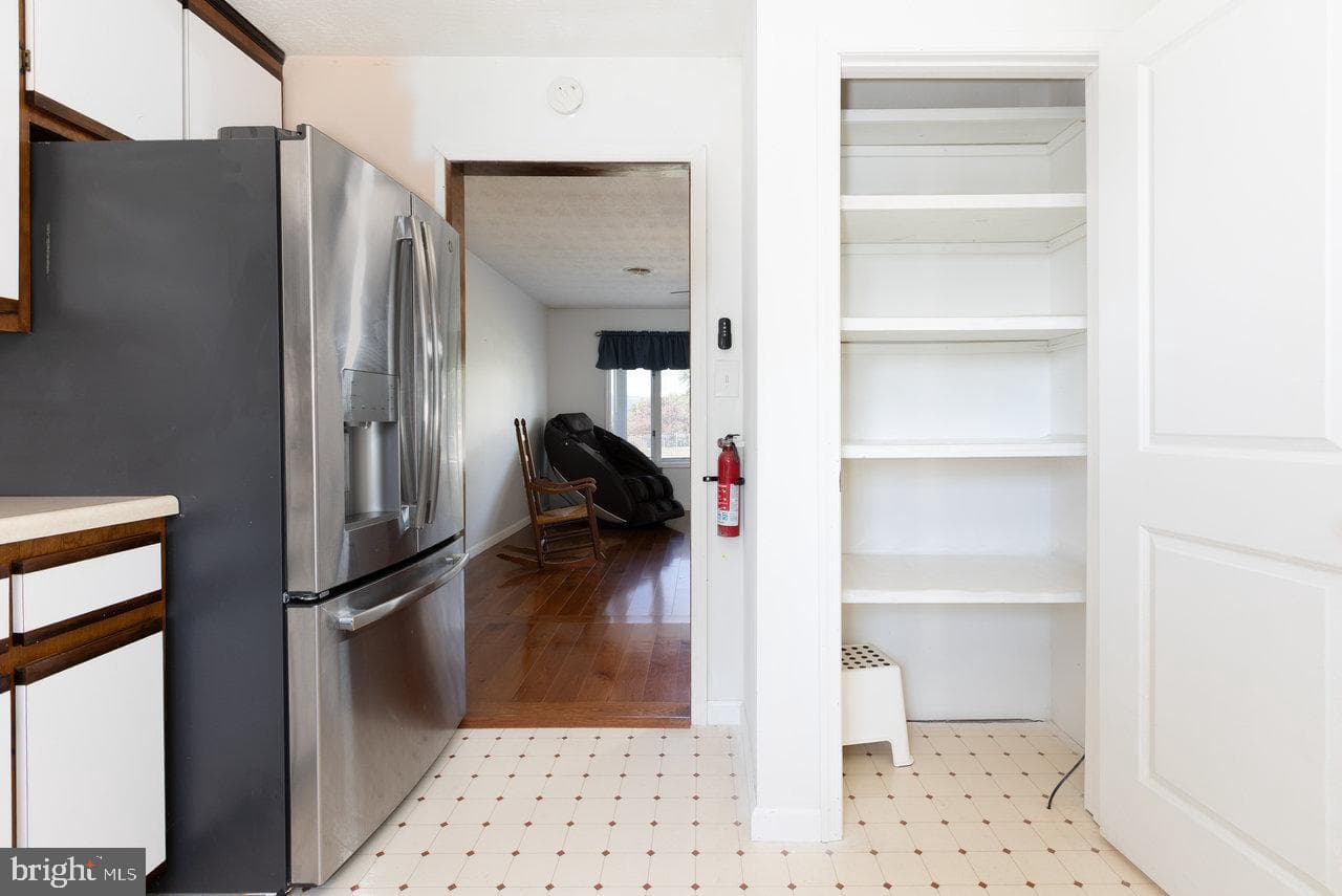 1 Rowe Drive photo 11