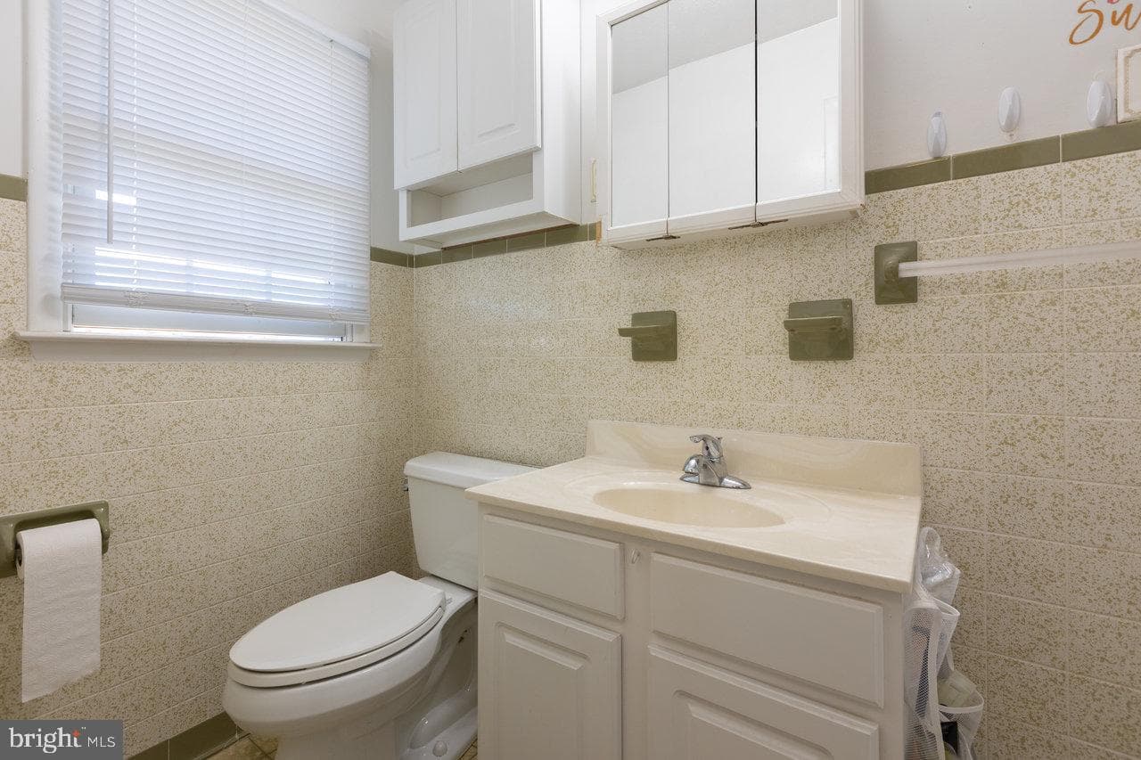 1 Rowe Drive photo 27