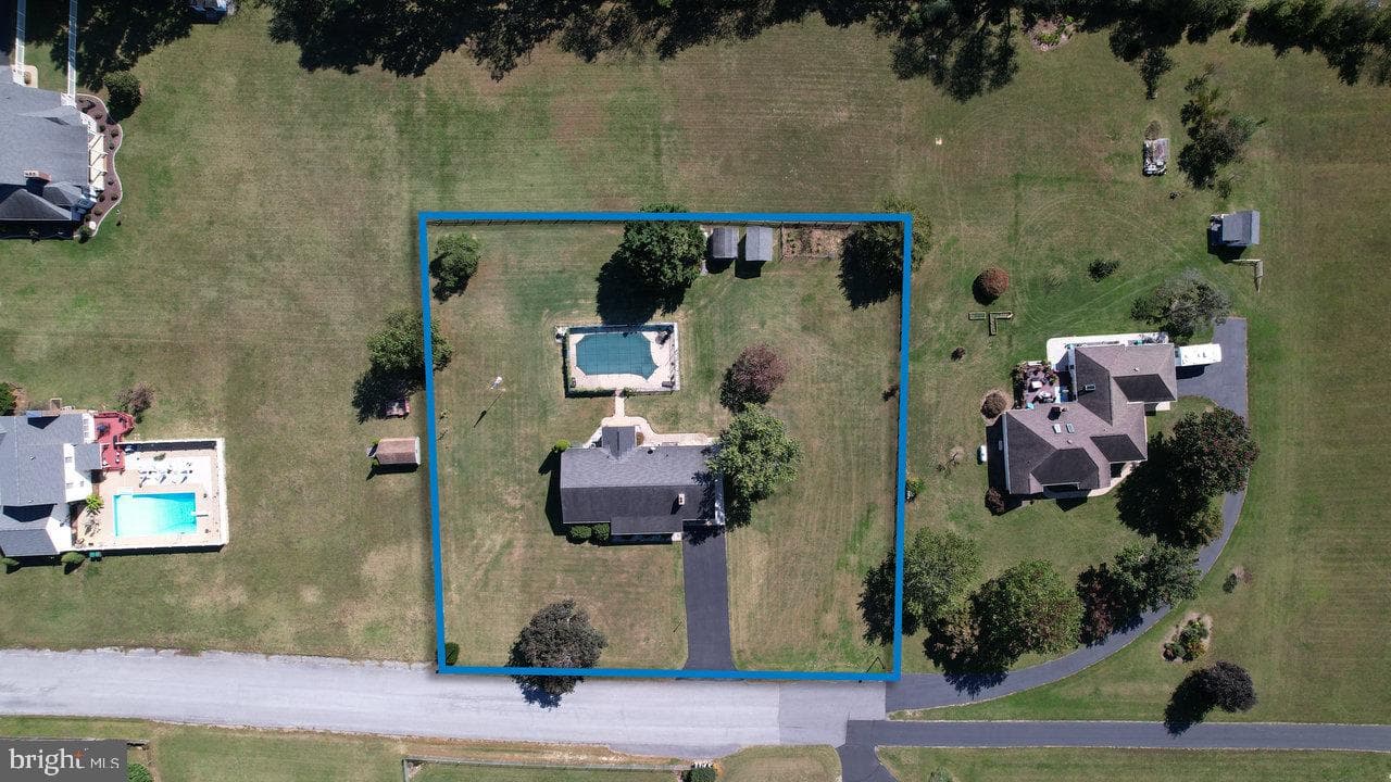 1 Rowe Drive photo 64