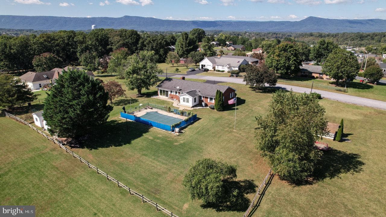 1 Rowe Drive photo 67