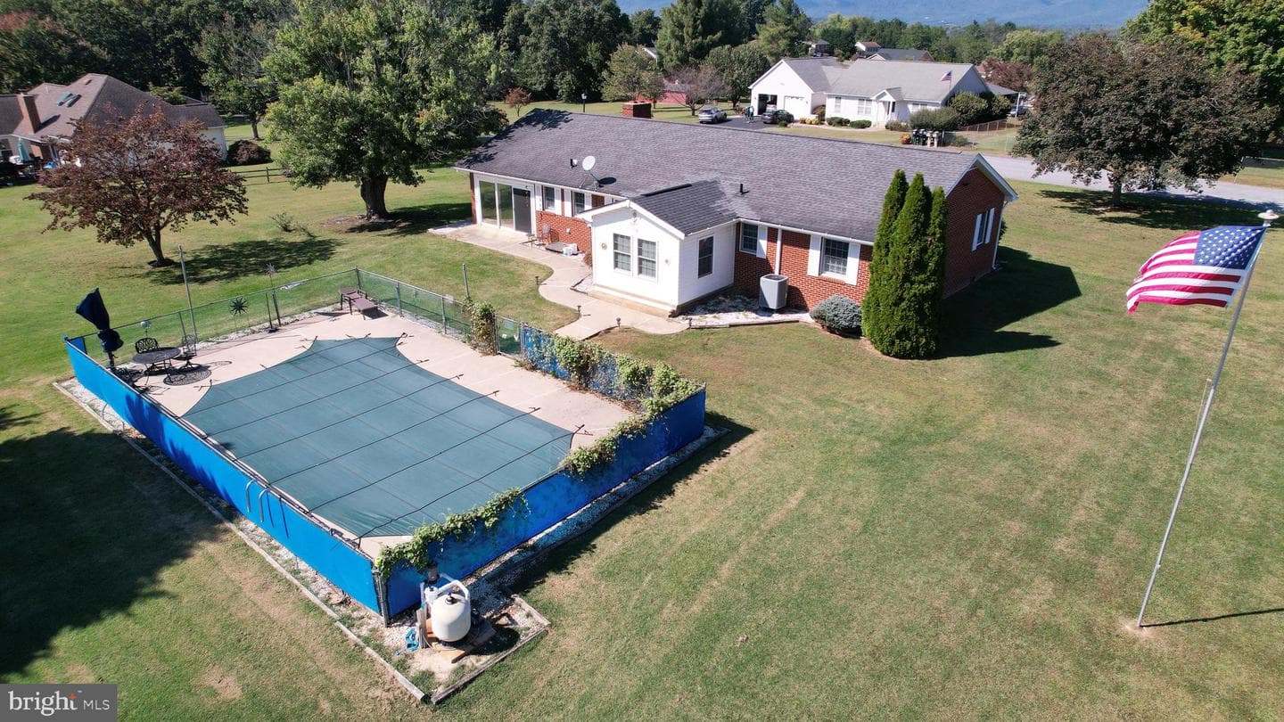 1 Rowe Drive photo 68