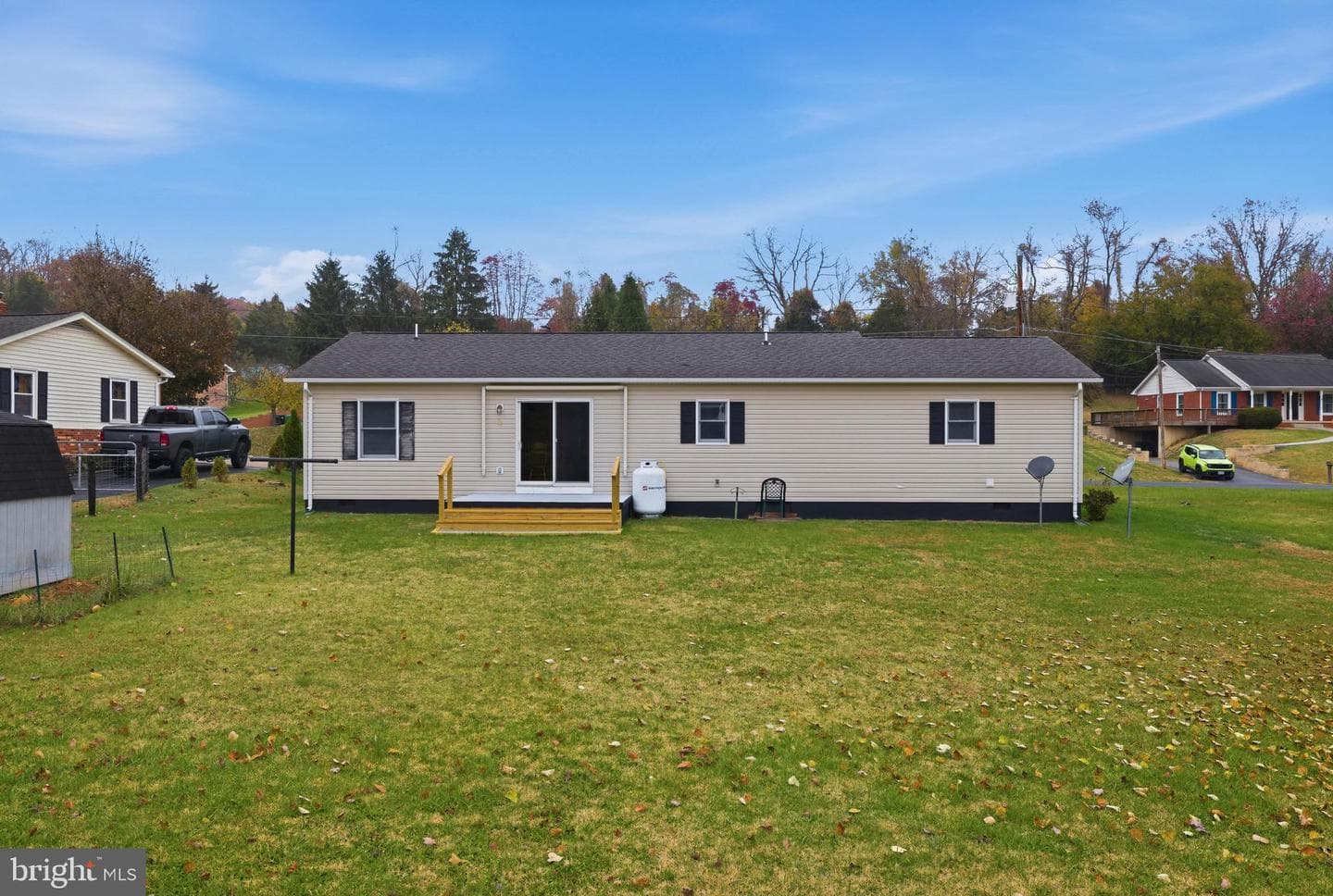 21 Greenfield Road photo 35