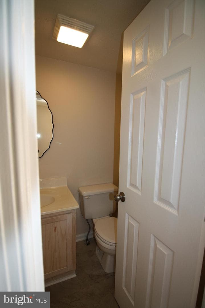 216 Fourth Street photo 26