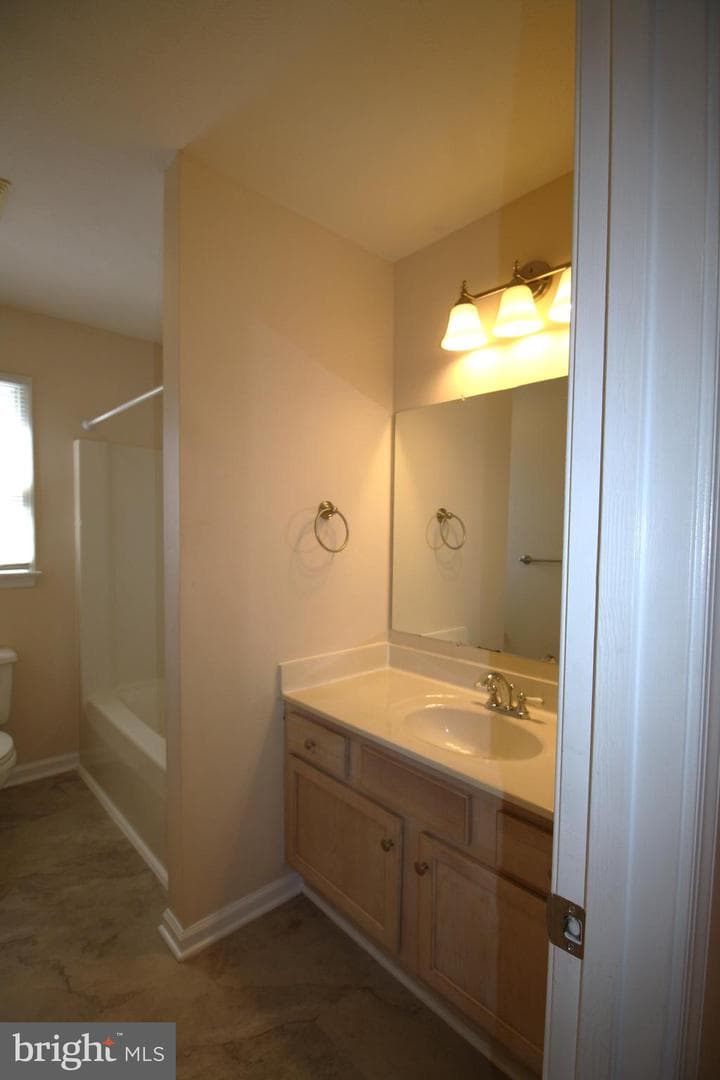 216 Fourth Street photo 34