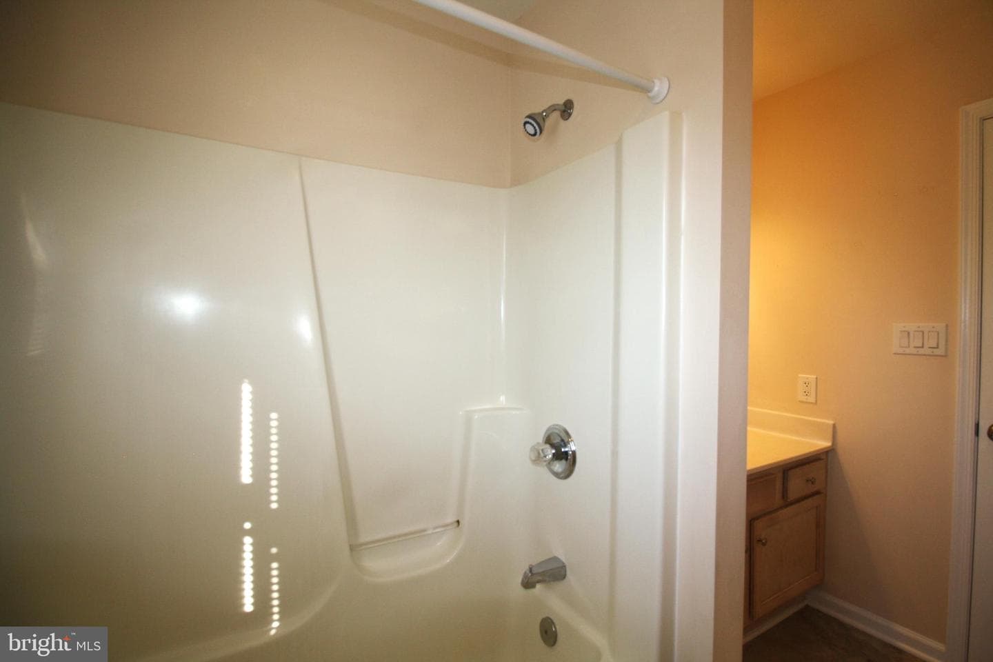 216 Fourth Street photo 36