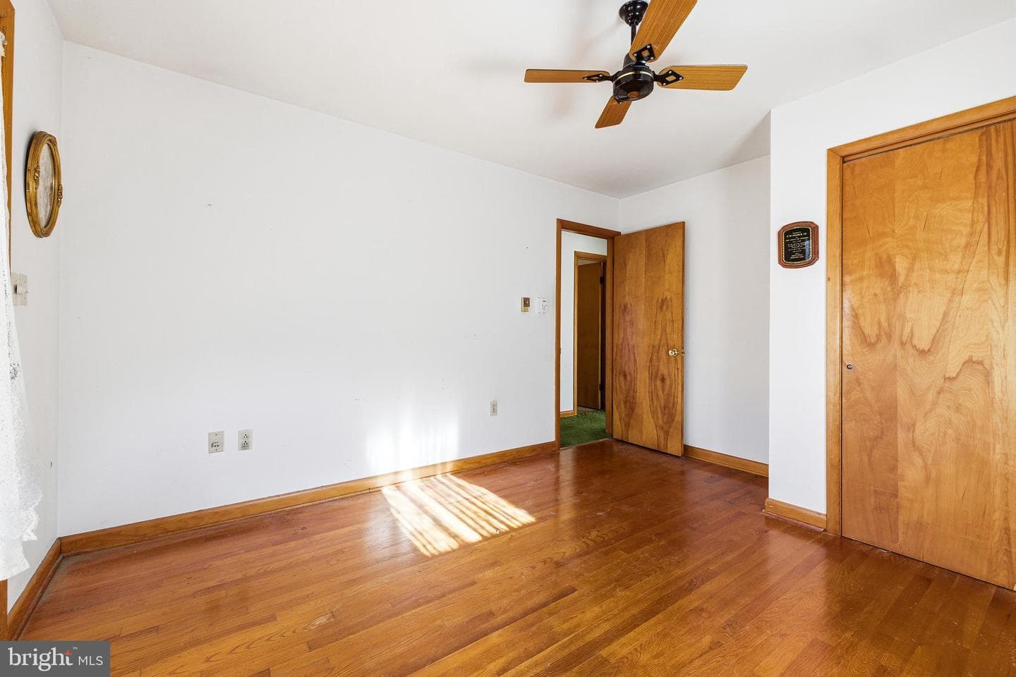 115 Sunset Drive photo 16
