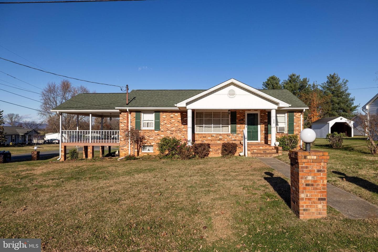 115 Sunset Drive photo 33