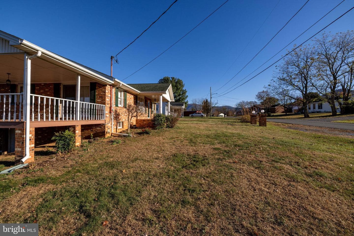 115 Sunset Drive photo 39