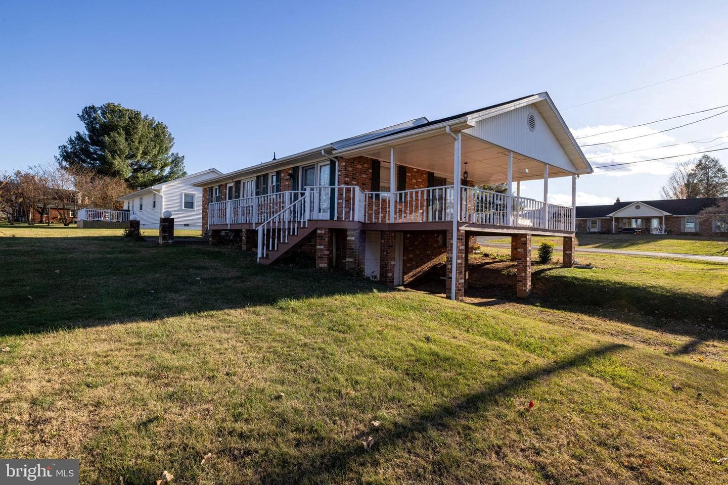 115 Sunset Drive photo 42