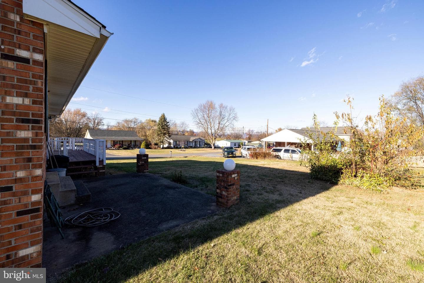 115 Sunset Drive photo 45