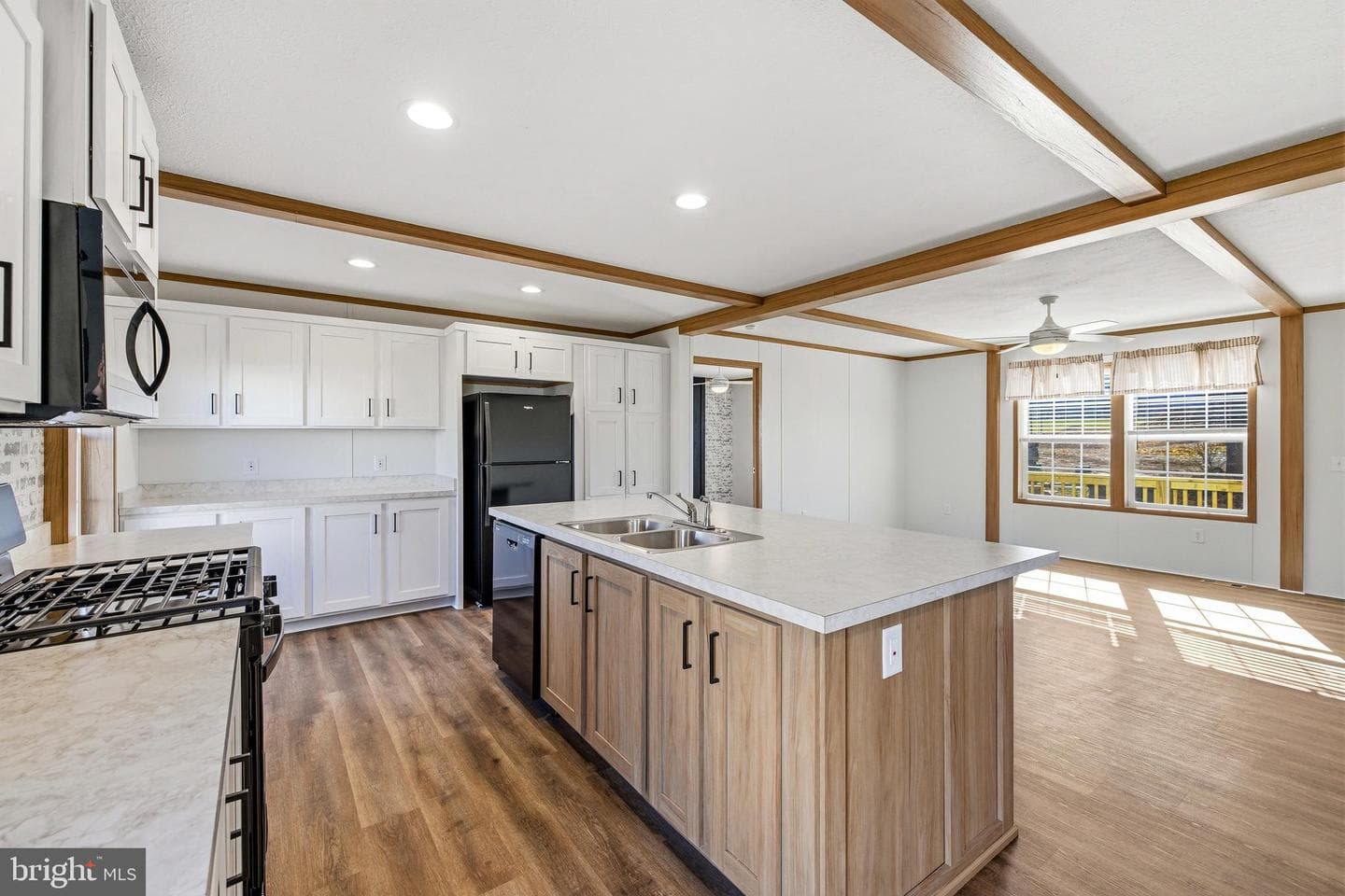 343 Park Road photo 9