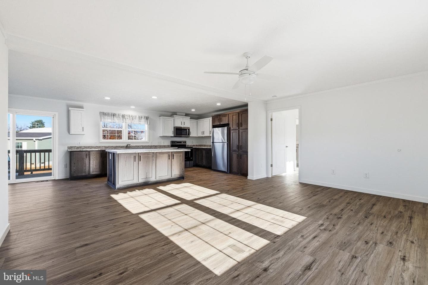 355 Park Road photo 22