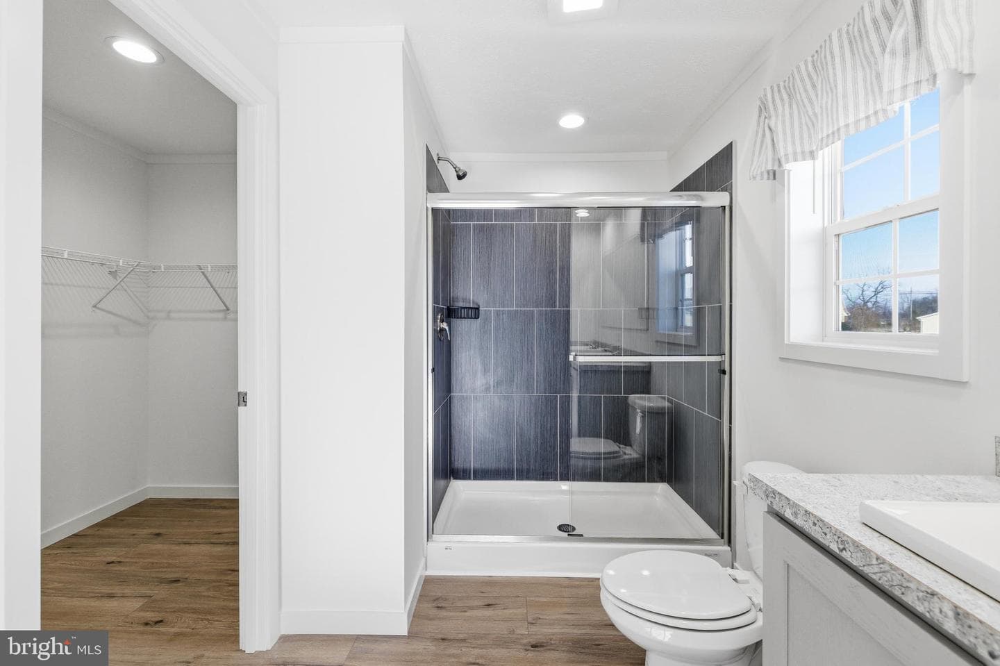 355 Park Road photo 29