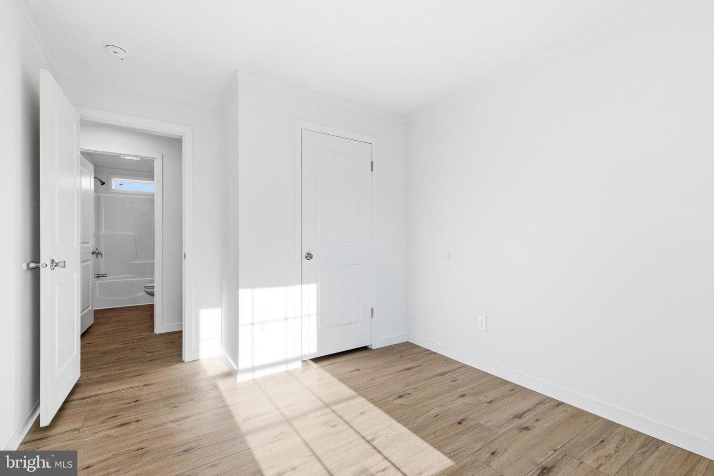 355 Park Road photo 34