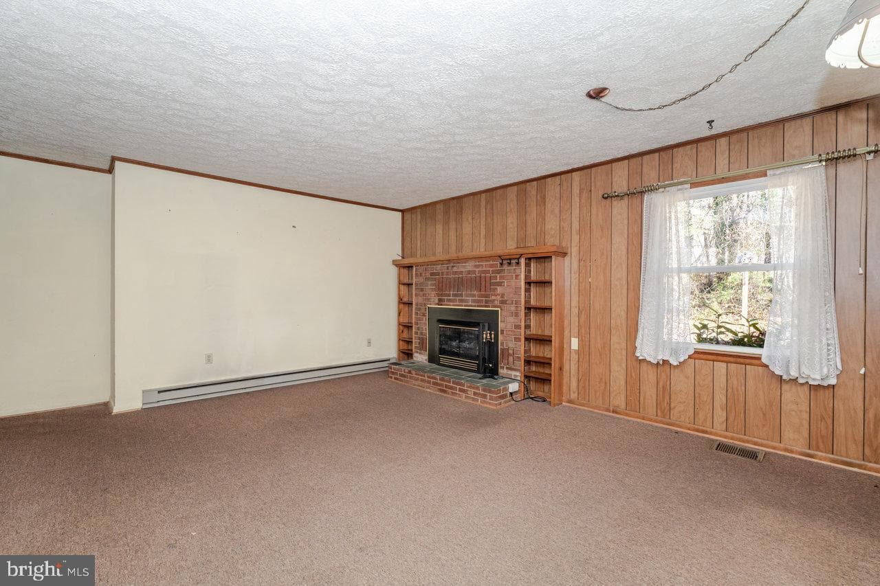 728 Clearview photo 15