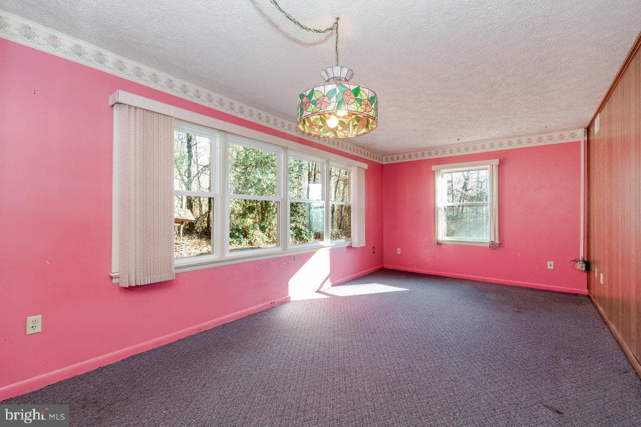 728 Clearview photo 20