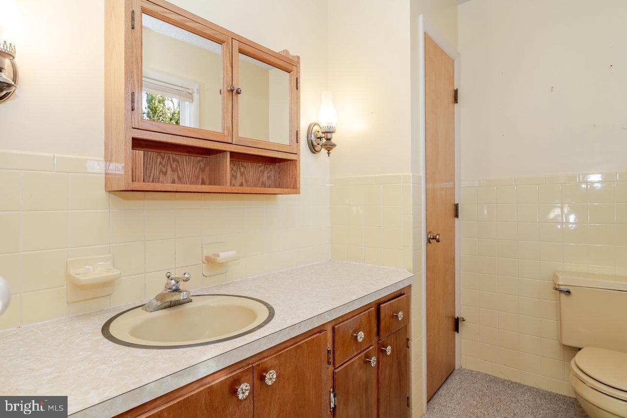 728 Clearview photo 25