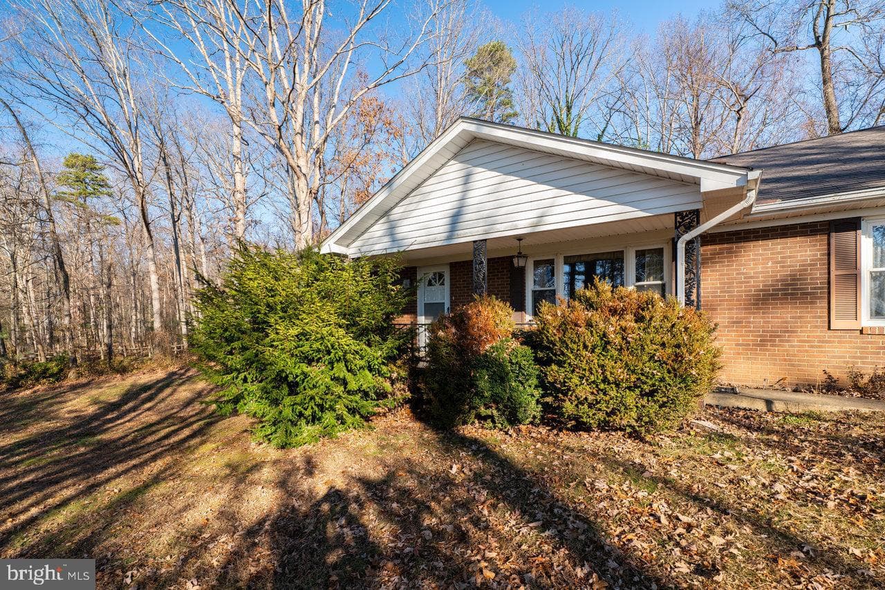 728 Clearview photo 45