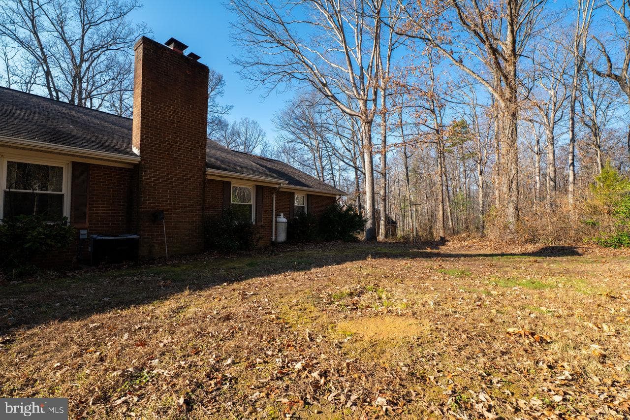 728 Clearview photo 56