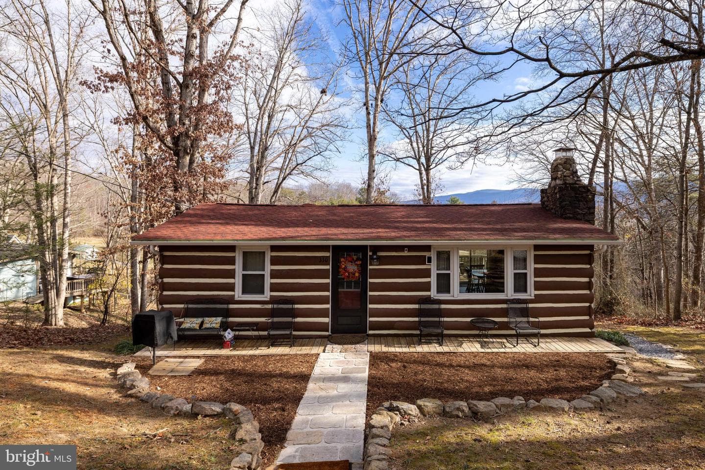 330 Mountainview Drive photo 1