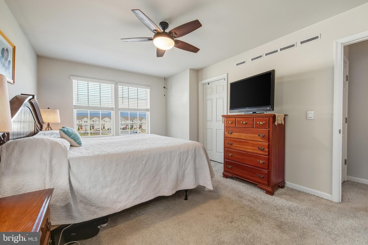 151 College Drive photo 18