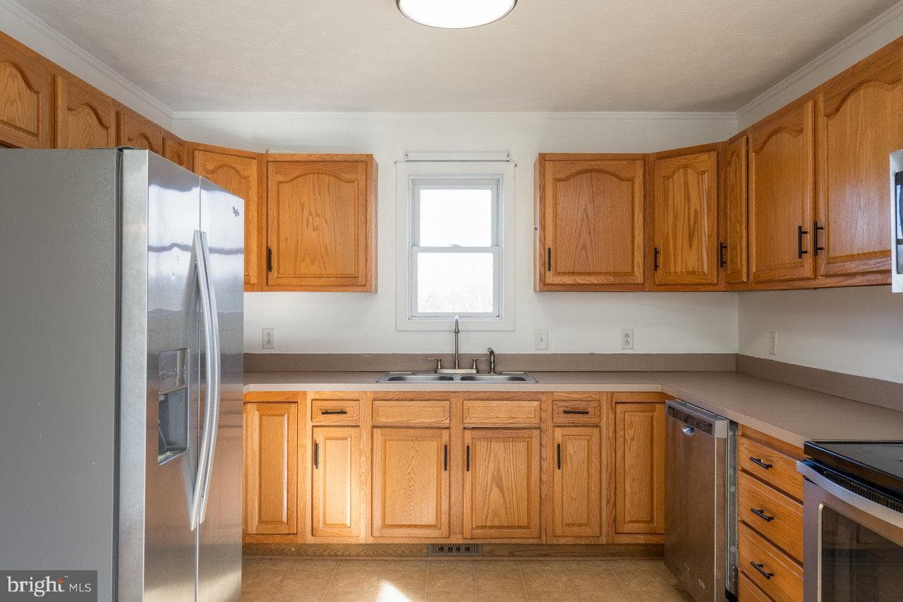 145 Hickory Drive photo 12