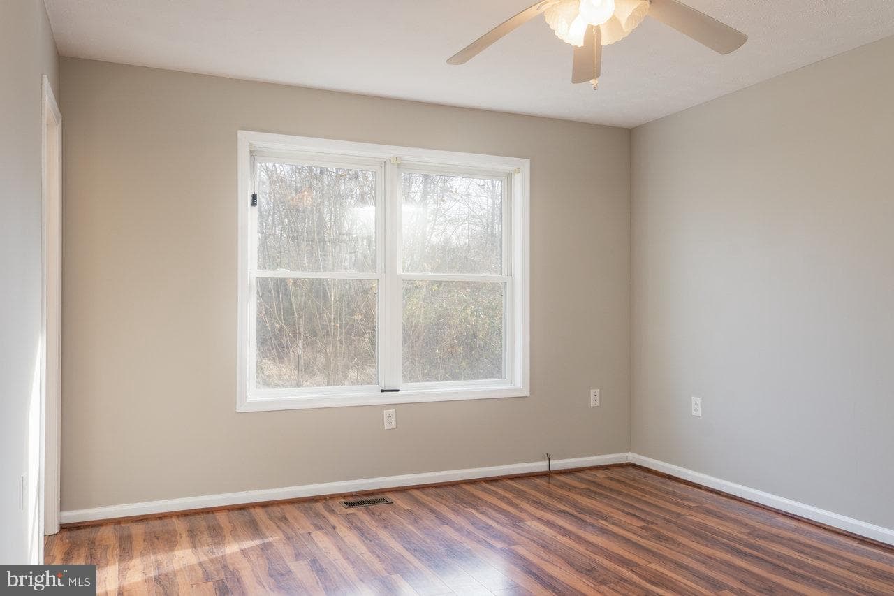 145 Hickory Drive photo 26
