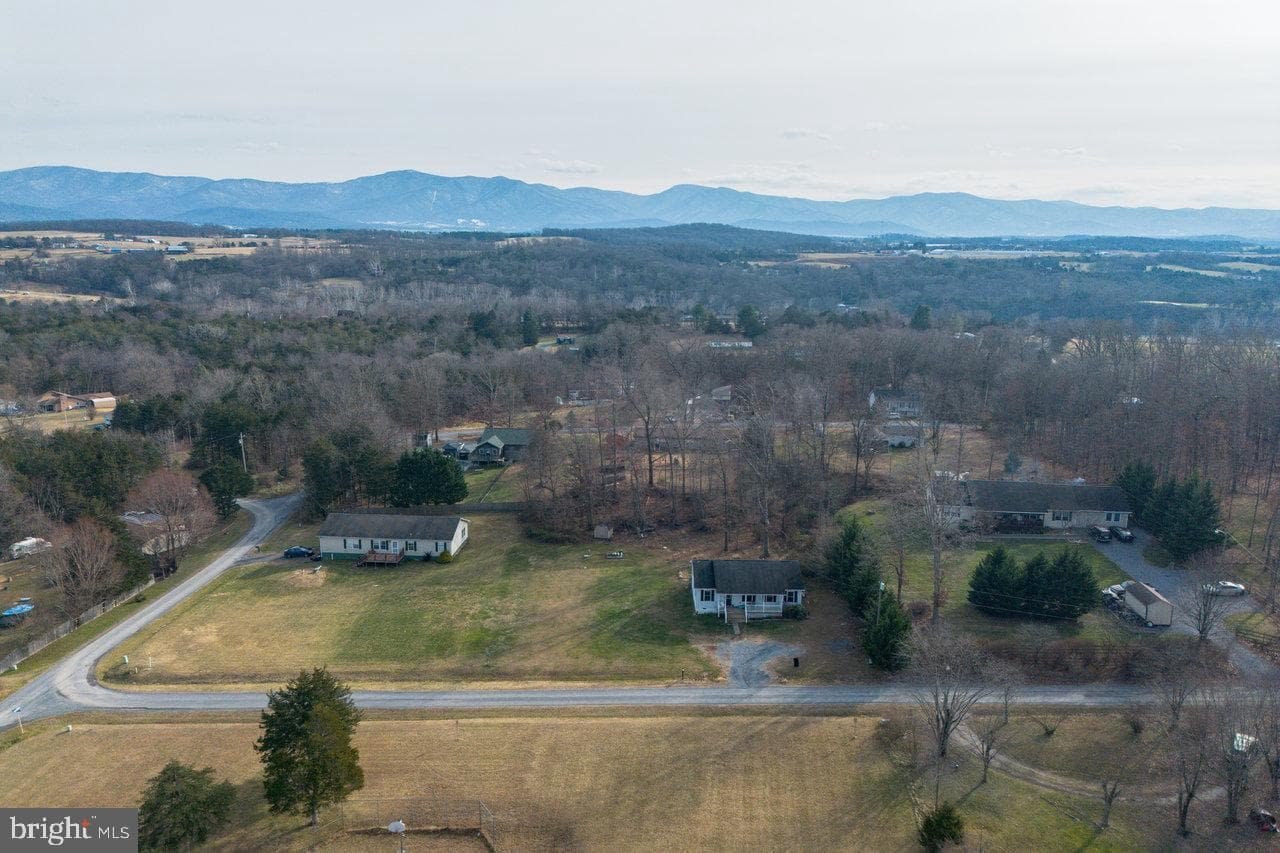 145 Hickory Drive photo 34