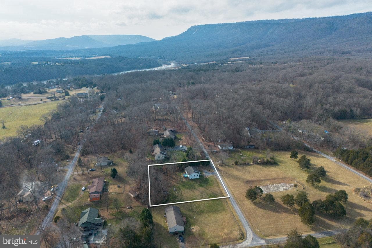 145 Hickory Drive photo 49