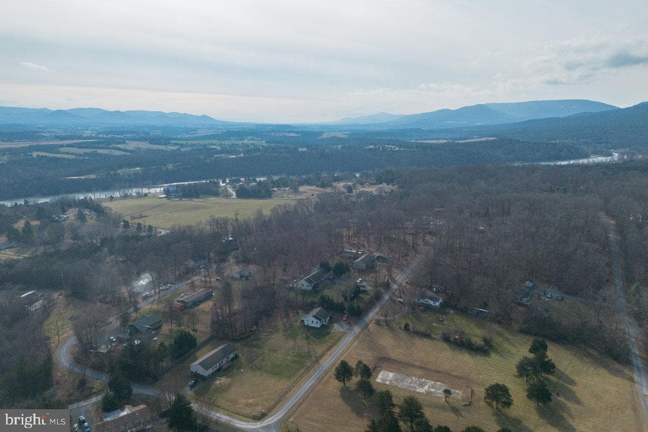 145 Hickory Drive photo 51