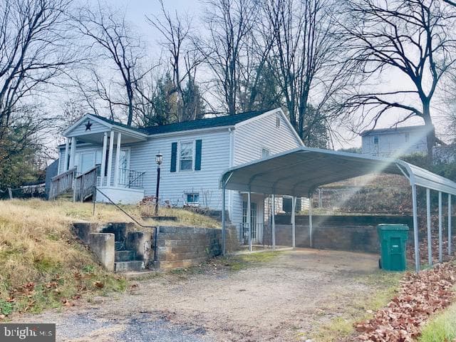 1312 E Main Street photo 3