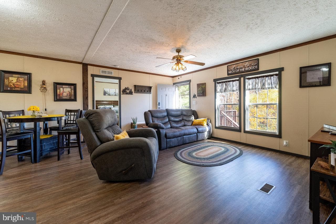 187 Holly Hill Road photo 28